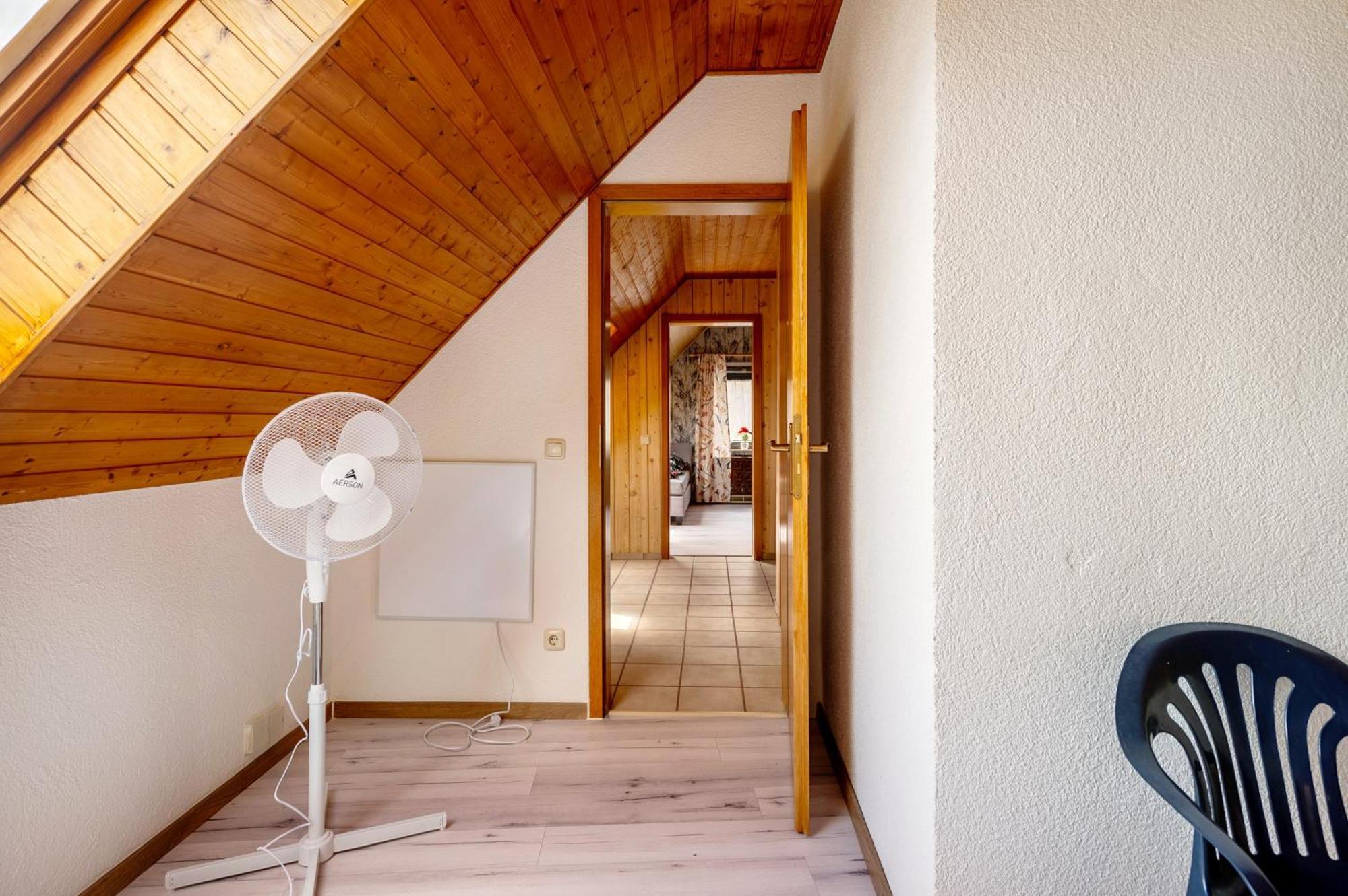 Ferienhaus Eiffelperle Kaisersesch ภายนอก รูปภาพ