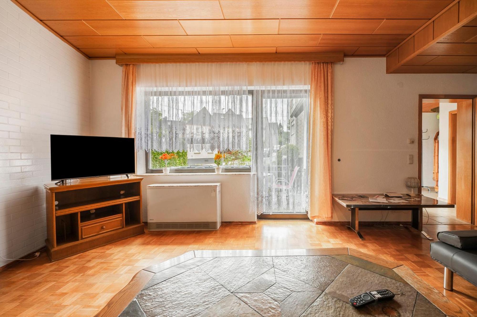 Ferienhaus Eiffelperle Kaisersesch ภายนอก รูปภาพ